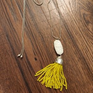 Kendra Scott necklace